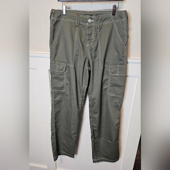 True Religion Women’s Cargo Pants Size 29 Green Wide Leg Utility Streetwear - Picture 1 of 7